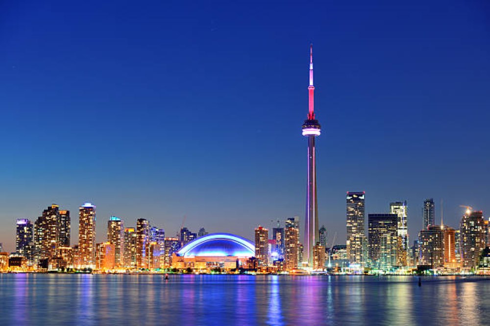 What to do in Toronto at night