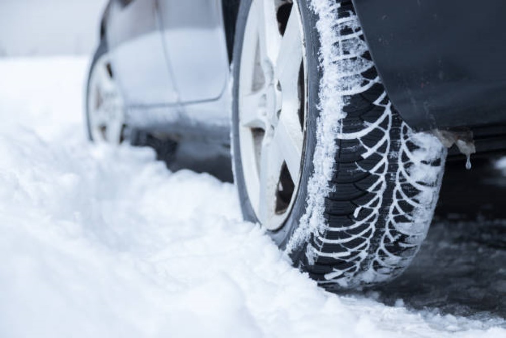 When to change to winter tires Toronto
